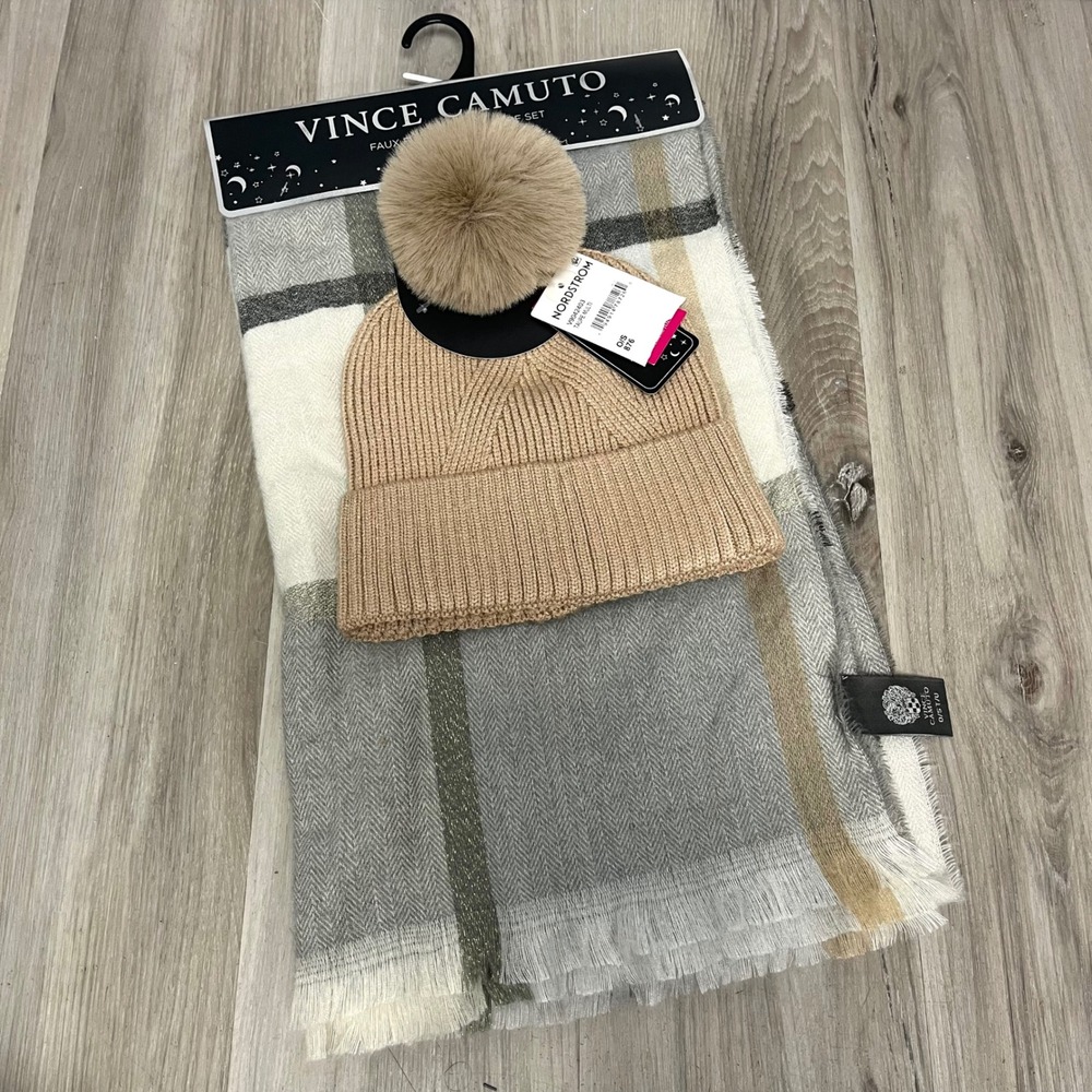 Vince Camuto Gray & Taupe Tan Plaid Faux Fur Beanie Hat‎ and Scarf Set NWT